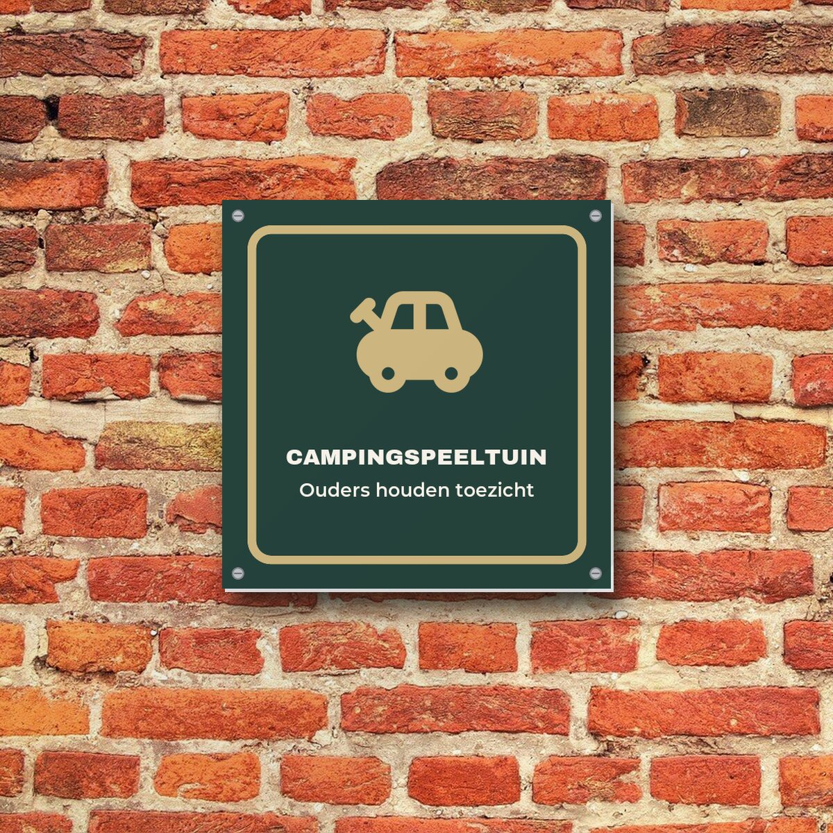Bordje Campingspeeltuin aan de muur
