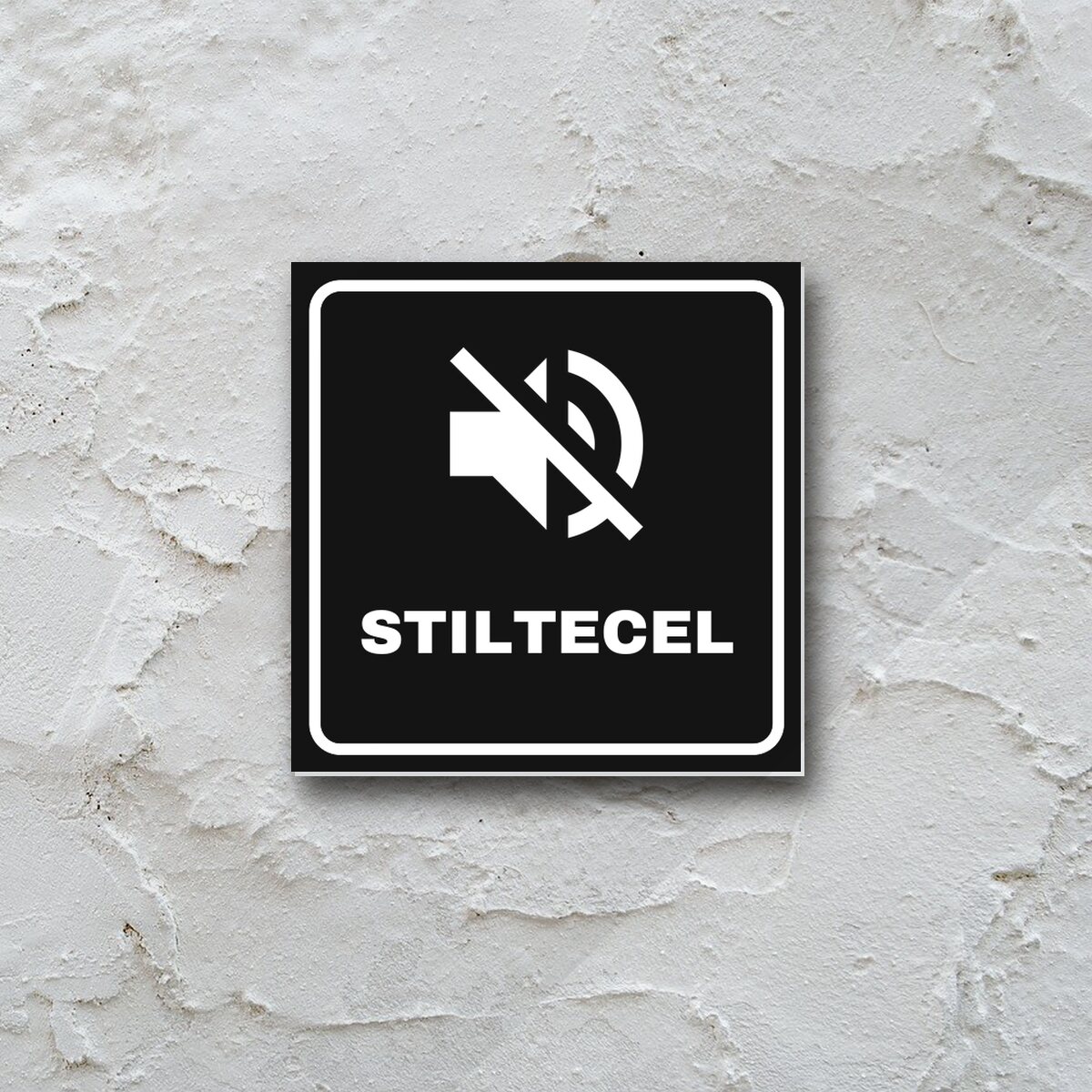 Deurbordje Stiltecel aan de muur